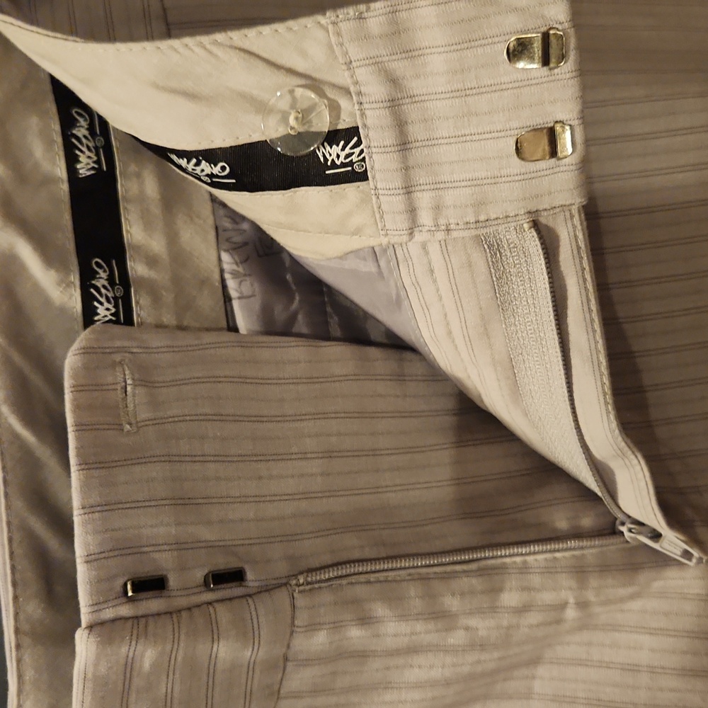 Massino SZ 18 Grey Pinstripe Dress Capris - Picture 3 of 9